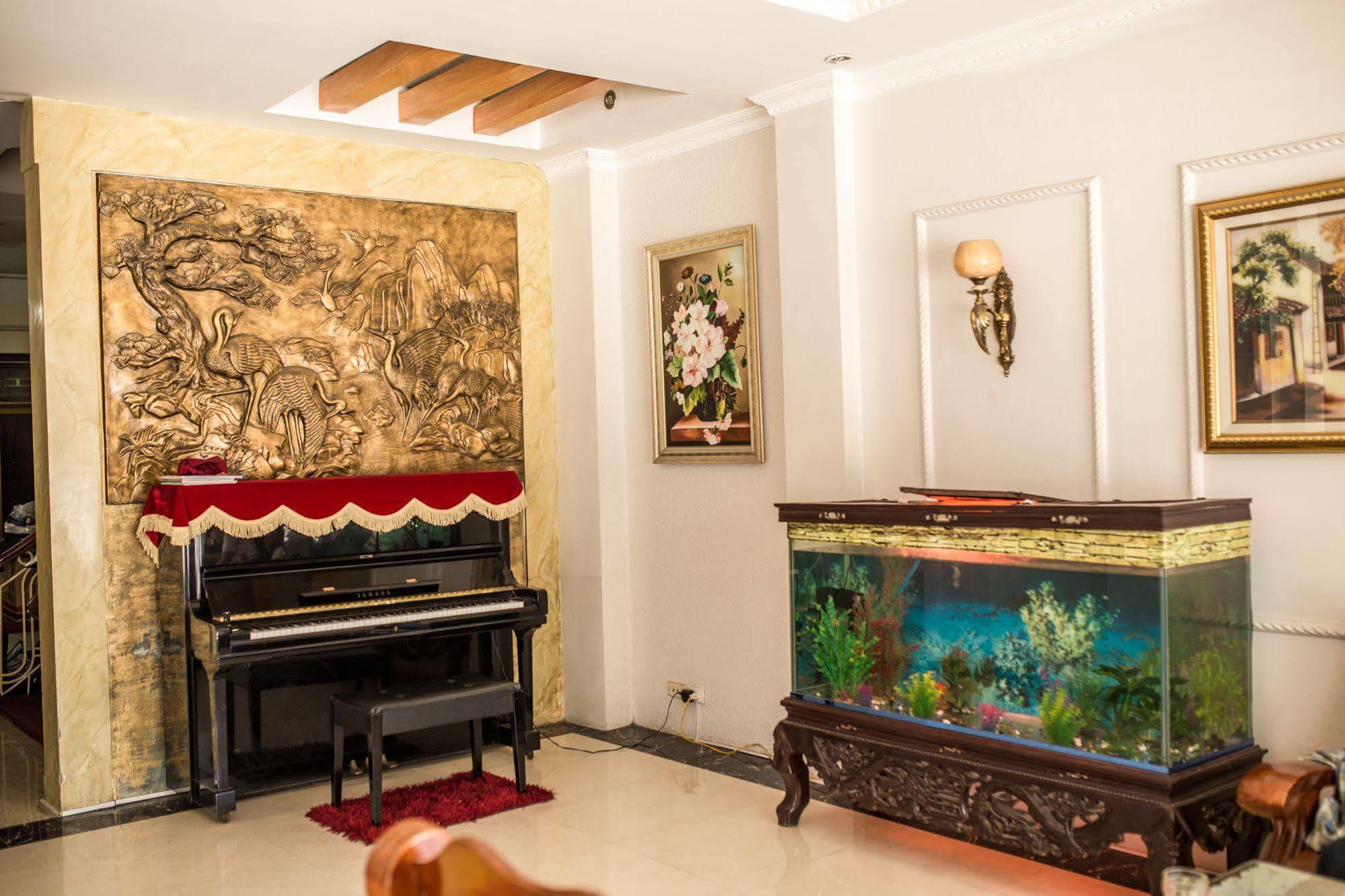 Super Oyo Capital O 1173 Le Grand - The Ruby Hotel 3*